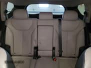 ✅ 2020 Hyundai Santa Fe Limited • VIN: 5NMS5CAA3LH298468 • Lot: 44438983. Wystawiony na Copart z przebiegiem 41 350 mil. Bezpłatny archiwum sprzedaży aukcyjnych z USA i szczegółowy raport historii pojazdu na DreamBid. Zdjęcie 10.