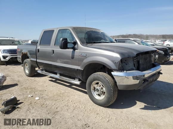 ✅ 2002 Ford F-250 XL • VIN: 1FTNW21S52EC70105 • Lot: 48531175. Listed on Copart with 257,759 mi. Free auction sales archive from the USA and detailed vehicle history report at DreamBid. Image 4.