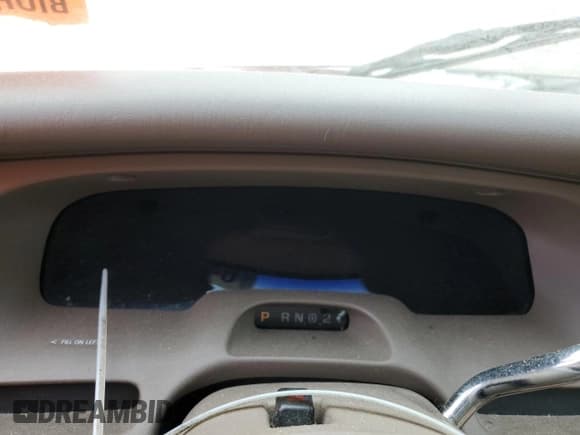 ✅ 1997 Lincoln Town Car Executive • VIN: 1LNLM81WXVY742669 • Lot: 64091544. Listed on Copart with Not provided. Free auction sales archive from the USA and detailed vehicle history report at DreamBid. Image 9.