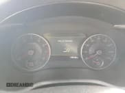 ✅ 2018 Kia Stinger Premium • VIN: KNAE25LA9J6017120 • Lot: 71997995. Wystawiony na Copart z przebiegiem 100 100 mil. Bezpłatny archiwum sprzedaży aukcyjnych z USA i szczegółowy raport historii pojazdu na DreamBid. Zdjęcie 9.