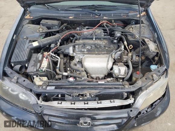 ✅ 2001 Honda Accord LX • VIN: 1HGCG66531A109547 • Lot: 43379624. Wystawiony na IAAI z przebiegiem 256 983 mil. Bezpłatny archiwum sprzedaży aukcyjnych z USA i szczegółowy raport historii pojazdu na DreamBid. Zdjęcie 10.