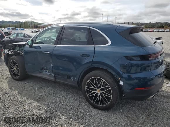 ✅ 2024 Porsche Cayenne • VIN: WP1AA2AY4RDA03814 • Lot: 50951065. Listed on Copart with 14,918 mi. Free auction sales archive from the USA and detailed vehicle history report at DreamBid. Image 2.