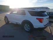 ✅ 2020 Ford Explorer XLT • VIN: 1FMSK7DH9LGB15277 • Lot: 43677993. Wystawiony na IAAI z przebiegiem 98 285 mil. Bezpłatny archiwum sprzedaży aukcyjnych z USA i szczegółowy raport historii pojazdu na DreamBid. Zdjęcie 3.