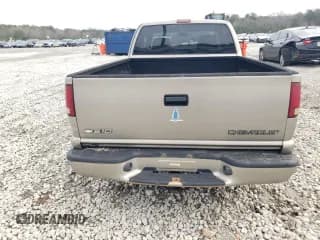 ✅ 2002 Chevrolet S-10 LS • VIN: 1GCCS19W028214964 • Лот: 44064745. Опубликован ранее на Copart с пробегом 153 109 миль. Бесплатный доступ к архиву аукционных продаж из США и подробный отчёт об истории автомобиля на DreamBid. Изображение 6.