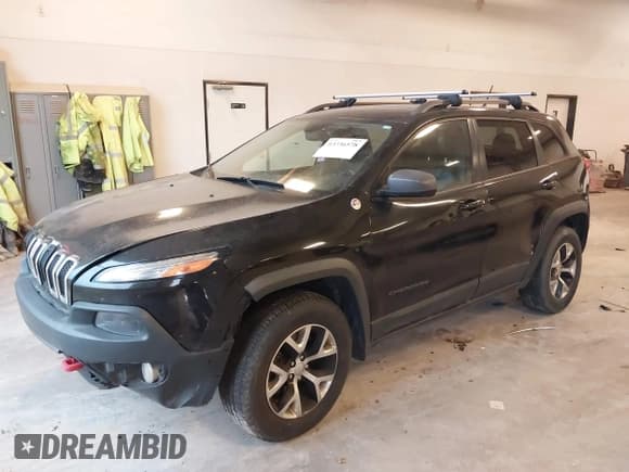 ✅ 2014 Jeep Cherokee Trailhawk • VIN: 1C4PJMBB1EW104938 • Лот: 43736578. Опубликован ранее на IAAI с пробегом 184 413 миль. Бесплатный доступ к архиву аукционных продаж из США и подробный отчёт об истории автомобиля на DreamBid. Изображение 17.
