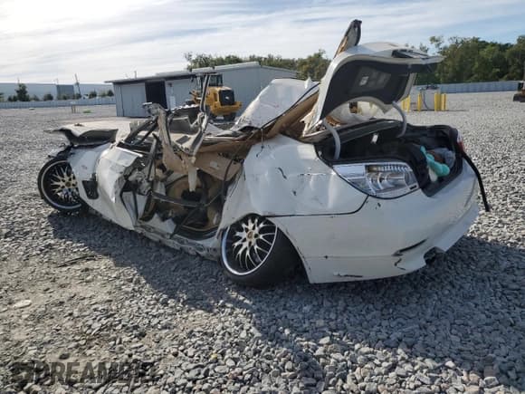 ✅ 2007 BMW 5 Series 530i • VIN: WBANE73597CM55362 • Lot: 92182135. Listed on Copart with Not provided. Free auction sales archive from the USA and detailed vehicle history report at DreamBid. Image 2.