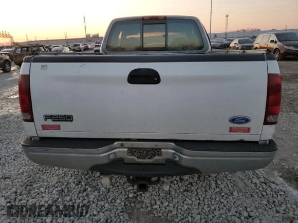 ✅ 1997 Ford F-250 • VIN: 1FTFX27L1VNB81458 • Lot: 83206264. Listed on Copart with 231,088 mi. Free auction sales archive from the USA and detailed vehicle history report at DreamBid. Image 6.