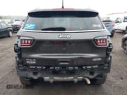 ✅ 2021 Jeep Compass Latitude • VIN: 3C4NJDBB3MT550987 • Lot: 42881959. Wystawiony na IAAI z przebiegiem 48 275 mil. Bezpłatny archiwum sprzedaży aukcyjnych z USA i szczegółowy raport historii pojazdu na DreamBid. Zdjęcie 17.