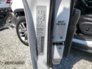 ✅ 2020 Jeep Cherokee Latitude Plus • VIN: 1C4PJMLB5LD602695 • Lot: 56363055. Wystawiony na Copart z przebiegiem 139 439 mil. Bezpłatny archiwum sprzedaży aukcyjnych z USA i szczegółowy raport historii pojazdu na DreamBid. Zdjęcie 13.