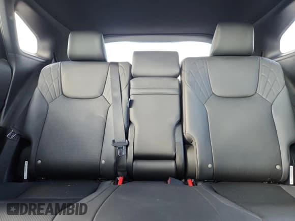 ✅ 2023 Lexus RX 350 • VIN: 2T2BAMBA7PC019790 • Lot: 87027255. Wystawiony na Copart z przebiegiem 25 005 mil. Bezpłatny archiwum sprzedaży aukcyjnych z USA i szczegółowy raport historii pojazdu na DreamBid. Zdjęcie 10.