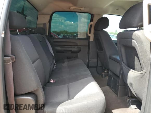 ✅ 2011 Chevrolet Silverado 1500 LT • VIN: 3GCPCSE00BG346087 • Lot: 73603744. Listed on Copart with 235,374 mi. Free auction sales archive from the USA and detailed vehicle history report at DreamBid. Image 10.