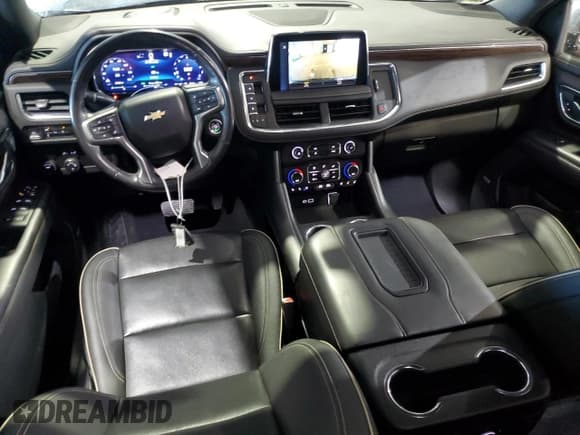 ✅ 2023 Chevrolet Suburban Premier • VIN: 1GNSCFKD0PR147144 • Lot: 75120854. Wystawiony na Copart z przebiegiem 59 430 mil. Bezpłatny archiwum sprzedaży aukcyjnych z USA i szczegółowy raport historii pojazdu na DreamBid. Zdjęcie 8.