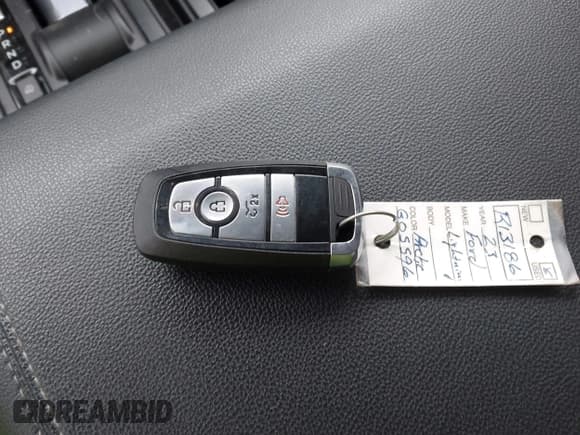 ✅ 2023 Ford F-150 Lightning Pro • VIN: 1FTVW1EL8PWG05596 • Лот: 41644473. Опубликован ранее на IAAI с пробегом 20 129 миль. Бесплатный доступ к архиву аукционных продаж из США и подробный отчёт об истории автомобиля на DreamBid. Изображение 11.