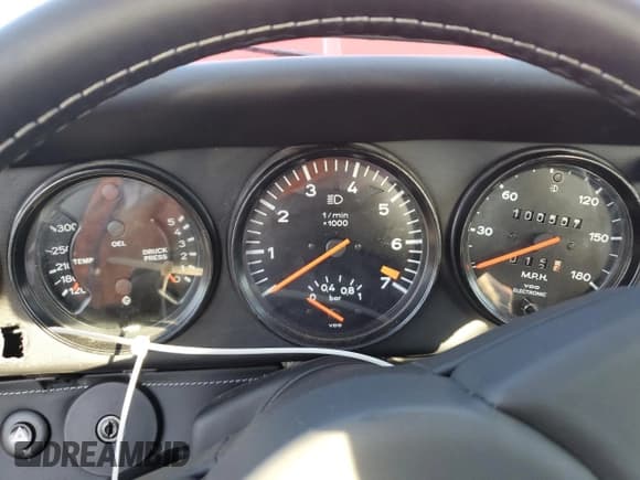 ✅ 1979 Porsche 930 • VIN: 9309800954 • Лот: 77348844. Опубликован ранее на Copart с пробегом 100 507 миль. Бесплатный доступ к архиву аукционных продаж из США и подробный отчёт об истории автомобиля на DreamBid. Изображение 9.