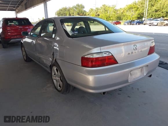 ✅ 2003 Acura TL Type S • VIN: 19UUA56883A000336 • Лот: 42850513. Опубликован ранее на IAAI с пробегом 187 534 миль. Бесплатный доступ к архиву аукционных продаж из США и подробный отчёт об истории автомобиля на DreamBid. Изображение 3.
