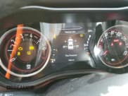 ✅ 2022 Dodge Challenger GT • VIN: 2C3CDZJGXNH164106 • Lot: 70738582. Wystawiony na Copart z przebiegiem 7 836 mil. Bezpłatny archiwum sprzedaży aukcyjnych z USA i szczegółowy raport historii pojazdu na DreamBid. Zdjęcie 9.