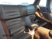 ✅ 1987 Porsche 944 • VIN: WP0AB0948HN475432 • Lot: 56987175. Listed on Copart with 92,138 mi. Free auction sales archive from the USA and detailed vehicle history report at DreamBid. Image 10.