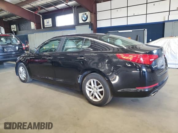 ✅ 2013 Kia Optima LX • VIN: 5XXGM4A75DG188380 • Лот: 81125985. Опубликован ранее на Copart с пробегом 194 157 миль. Бесплатный доступ к архиву аукционных продаж из США и подробный отчёт об истории автомобиля на DreamBid. Изображение 2.