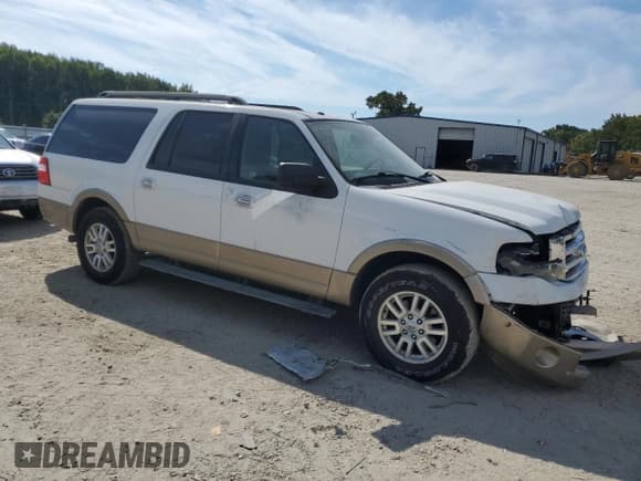 ✅ 2013 Ford Expedition Max XLT • VIN: 1FMJK1J58DEF11426 • Lot: 70063035. Listed on Copart with 93,089 mi. Free auction sales archive from the USA and detailed vehicle history report at DreamBid. Image 4.