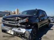 ✅ 2020 Chevrolet Silverado 1500 LT • VIN: 3GCUYDED6LG175138 • Lot: 77797664. Wystawiony na Copart z przebiegiem 93 231 mil. Bezpłatny archiwum sprzedaży aukcyjnych z USA i szczegółowy raport historii pojazdu na DreamBid. Zdjęcie 11.