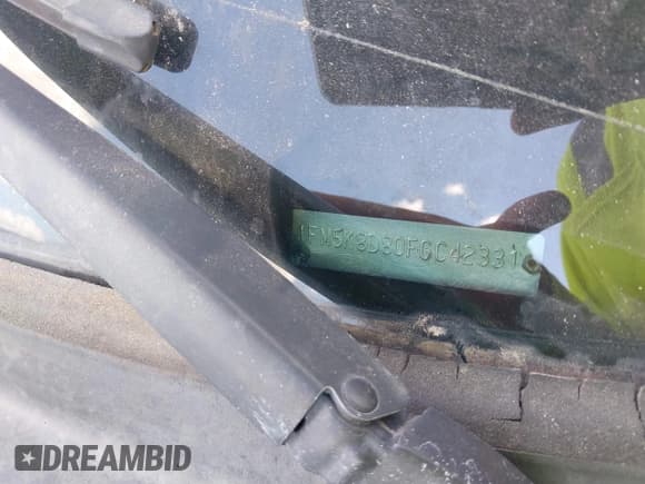 ✅ 2015 Ford Explorer XLT • VIN: 1FM5K8D80FGC42331 • Lot: 40498453. Wystawiony na IAAI z przebiegiem 181 636 mil. Bezpłatny archiwum sprzedaży aukcyjnych z USA i szczegółowy raport historii pojazdu na DreamBid. Zdjęcie 9.