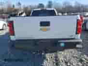 2016 Chevrolet Silverado 1500 LS z VIN 1GCNKNEH3GZ356136, wystawiony jako Copart lot #42040095 z przebiegiem Nie podano mil oraz Szkoda całkowita • Salvage title. Historia ofert i sprzedaży dostępna na DreamBid. Obrazek 6.