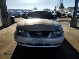 ✅ 2004 Ford Mustang Standard • VIN: 1FAFP40654F238274 • Lot: 92046565. Wystawiony na Copart z przebiegiem 172 302 mil. Bezpłatny archiwum sprzedaży aukcyjnych z USA i szczegółowy raport historii pojazdu na DreamBid. Zdjęcie 5.