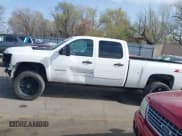 ✅ 2013 Chevrolet Silverado 2500HD LT • VIN: 1GC1KXCG2DF139002 • Lot: 41979888. Listed on IAAI with 198,634 mi. Free auction sales archive from the USA and detailed vehicle history report at DreamBid. Image 15.