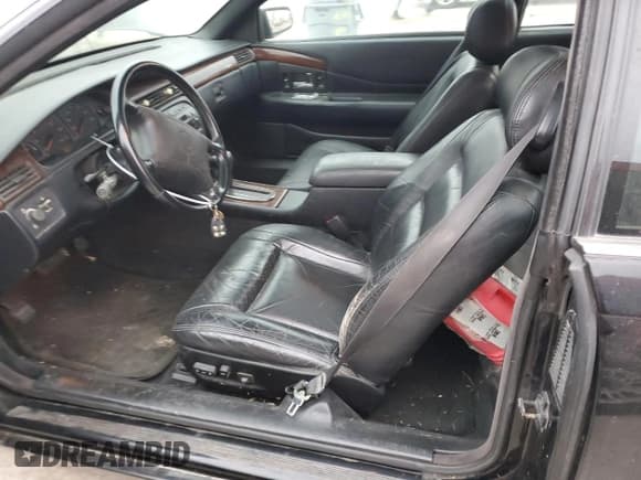 ✅ 1997 Cadillac Eldorado Touring • VIN: 1G6ET1295VU617248 • Лот: 80984514. Опубликован ранее на Copart с пробегом 128 580 миль. Бесплатный доступ к архиву аукционных продаж из США и подробный отчёт об истории автомобиля на DreamBid. Изображение 7.