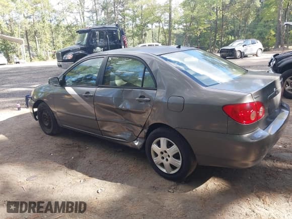✅ 2006 Toyota Corolla LE • VIN: 1NXBR30E46Z662205 • Lot: 43385699. Listed on IAAI with 192,795 mi. Free auction sales archive from the USA and detailed vehicle history report at DreamBid. Image 3.