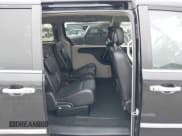 ✅ 2014 Chrysler Town & Country Touring L • VIN: 2C4RC1CGXER377154 • Lot: 43400177. Listed on IAAI with 119,872 mi. Free auction sales archive from the USA and detailed vehicle history report at DreamBid. Image 8.