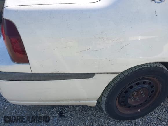 ✅ 2001 Chevrolet Impala • VIN: 2G1WF52E519156341 • Лот: 43111795. Опубликован ранее на IAAI с пробегом Не указан. Бесплатный доступ к архиву аукционных продаж из США и подробный отчёт об истории автомобиля на DreamBid. Изображение 15.