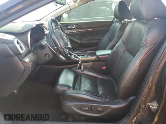 ✅ 2017 Nissan Maxima S • VIN: 1N4AA6AP6HC386827 • Lot: 70097635. Listed on Copart with 145,566 mi. Free auction sales archive from the USA and detailed vehicle history report at DreamBid. Image 7.