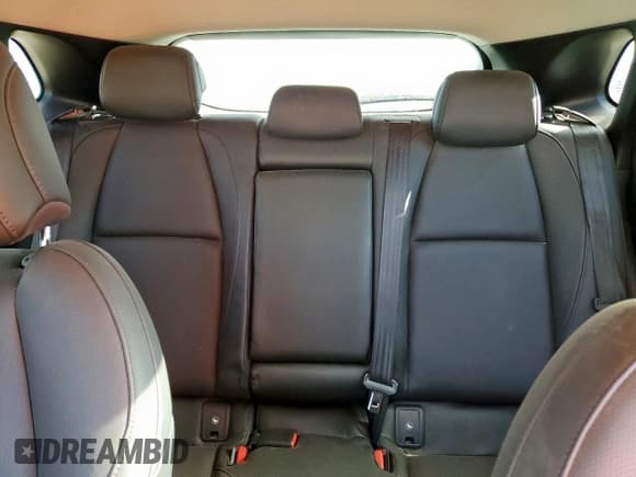 ✅ 2022 Mazda CX-30 Premium • VIN: 3MVDMBDY5NM446746 • Lot: 66152885. Wystawiony na Copart z przebiegiem Nie podano. Bezpłatny archiwum sprzedaży aukcyjnych z USA i szczegółowy raport historii pojazdu na DreamBid. Zdjęcie 10.