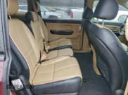 ✅ 2015 Kia Sedona EX • VIN: KNDMC5C17F6031021 • Lot: 94497195. Wystawiony na Copart z przebiegiem 216 683 mil. Bezpłatny archiwum sprzedaży aukcyjnych z USA i szczegółowy raport historii pojazdu na DreamBid. Zdjęcie 11.