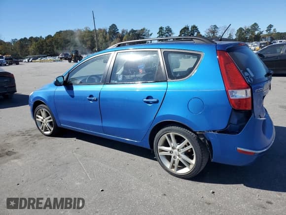 ✅ 2010 Hyundai Elantra GLS • VIN: KMHDC8AE4AU077395 • Лот: 89640995. Опубликован ранее на Copart с пробегом 68 932 миль. Бесплатный доступ к архиву аукционных продаж из США и подробный отчёт об истории автомобиля на DreamBid. Изображение 2.