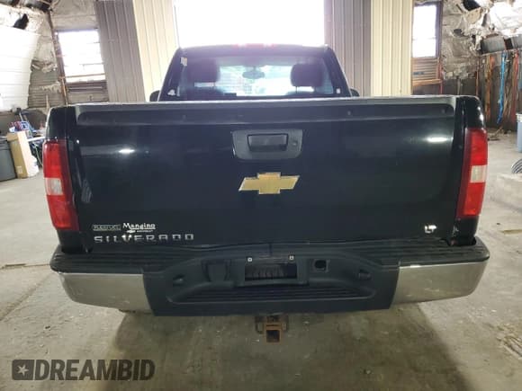✅ 2011 Chevrolet Silverado 1500 LT • VIN: 1GCNKSE0XBZ191140 • Lot: 67280434. Listed on Copart with 105,235 mi. Free auction sales archive from the USA and detailed vehicle history report at DreamBid. Image 6.