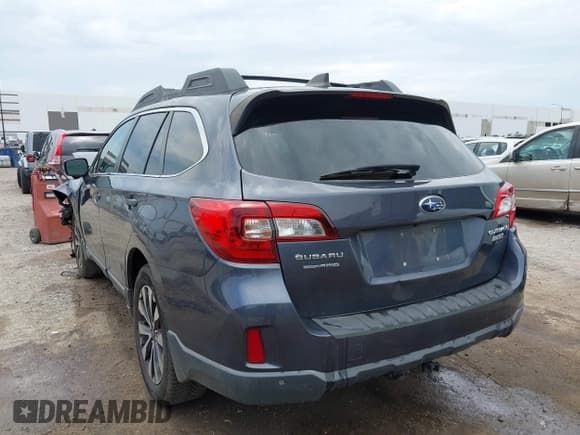 ✅ 2017 Subaru Outback Limited • VIN: 4S4BSANC2H3288864 • Lot: 43021876. Wystawiony na IAAI z przebiegiem 92 923 mil. Bezpłatny archiwum sprzedaży aukcyjnych z USA i szczegółowy raport historii pojazdu na DreamBid. Zdjęcie 3.