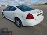 ✅ 2006 Pontiac Grand Prix • VIN: 2G2WP552161264083 • Lot: 43551158. Wystawiony na IAAI z przebiegiem 246 871 mil. Bezpłatny archiwum sprzedaży aukcyjnych z USA i szczegółowy raport historii pojazdu na DreamBid. Zdjęcie 3.