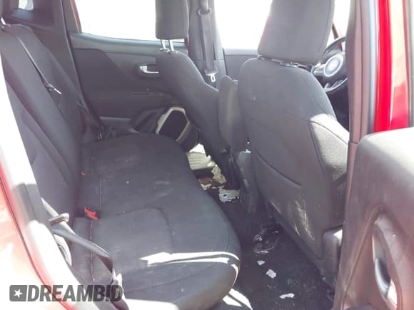 ✅ 2017 Jeep Renegade Latitude • VIN: ZACCJABB9HPG01993 • Lot: 42271107. Listed on IAAI with Not provided. Free auction sales archive from the USA and detailed vehicle history report at DreamBid. Image 8.