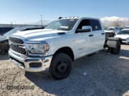 ✅ 2022 Ram 3500 Tradesman • VIN: 3C7WRTCL1NG280086 • Lot: 47064295. Wystawiony na Copart z przebiegiem 276 518 mil. Bezpłatny archiwum sprzedaży aukcyjnych z USA i szczegółowy raport historii pojazdu na DreamBid. Zdjęcie 1.