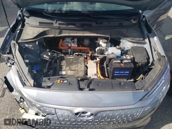 ✅ 2020 Hyundai Kona Limited • VIN: KM8K33AG4LU090372 • Лот: 67084344. Опубликован ранее на Copart с пробегом 42 939 миль. Бесплатный доступ к архиву аукционных продаж из США и подробный отчёт об истории автомобиля на DreamBid. Изображение 12.