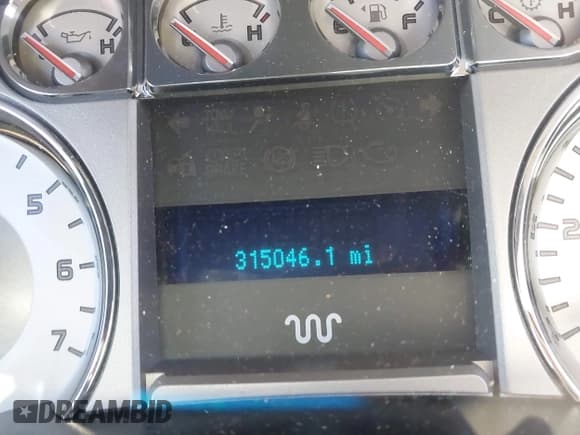 ✅ 2010 Ford F-150 XL • VIN: 1FTFW1EV9AKB37057 • Lot: 43641613. Listed on IAAI with 315,046 mi. Free auction sales archive from the USA and detailed vehicle history report at DreamBid. Image 15.