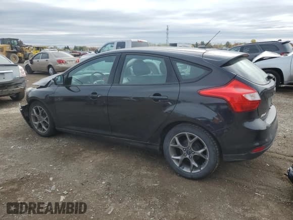 ✅ 2013 Ford Focus SE • VIN: 1FADP3K27DL376931 • Lot: 86994245. Wystawiony na Copart z przebiegiem Nie podano. Bezpłatny archiwum sprzedaży aukcyjnych z USA i szczegółowy raport historii pojazdu na DreamBid. Zdjęcie 2.