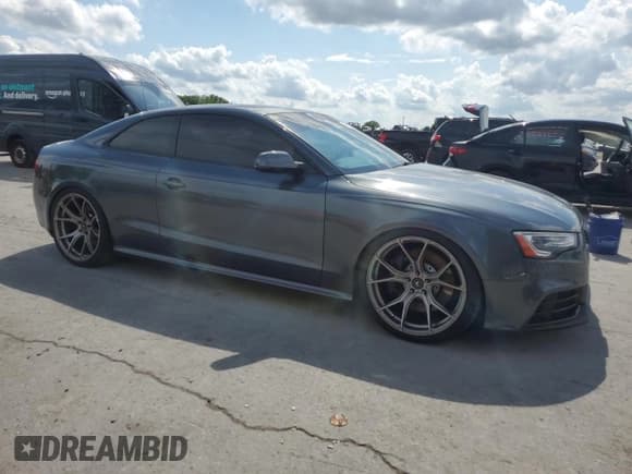 ✅ 2013 Audi RS 5 • VIN: WUAC6AFR4DA902614 • Lot: 57620175. Listed on Copart with 158,535 mi. Free auction sales archive from the USA and detailed vehicle history report at DreamBid. Image 4.