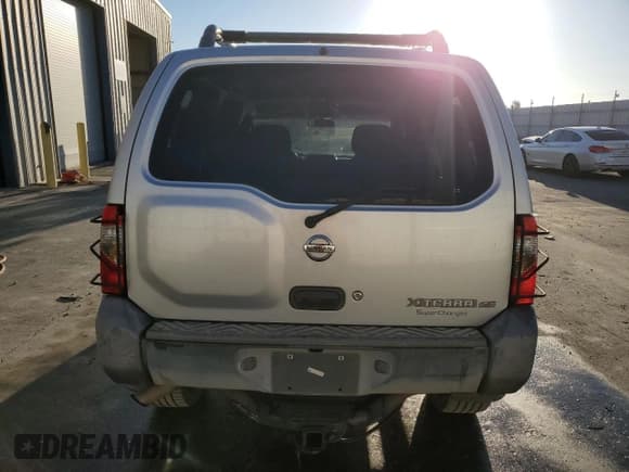 ✅ 2004 Nissan Xterra SE • VIN: 5N1MD28YX4C620303 • Lot: 85900315. Wystawiony na Copart z przebiegiem 187 712 mil. Bezpłatny archiwum sprzedaży aukcyjnych z USA i szczegółowy raport historii pojazdu na DreamBid. Zdjęcie 6.
