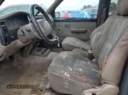 ✅ 1999 Toyota Tacoma • VIN: 4TAVL52N8XZ435689 • Lot: 52162105. Wystawiony na Copart z przebiegiem 2 317 301 mil. Bezpłatny archiwum sprzedaży aukcyjnych z USA i szczegółowy raport historii pojazdu na DreamBid. Zdjęcie 7.