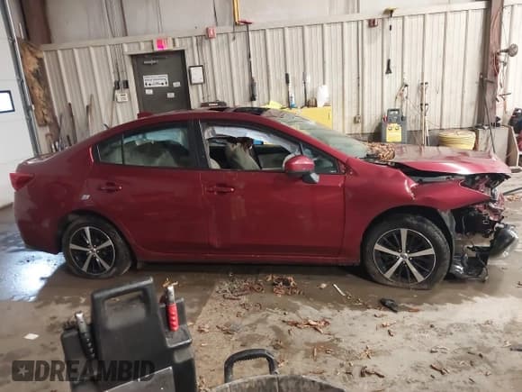 ✅ 2020 Subaru Impreza Premium • VIN: 4S3GKAD6XL3614408 • Lot: 43521124. Listed on IAAI with Not provided. Free auction sales archive from the USA and detailed vehicle history report at DreamBid. Image 13.