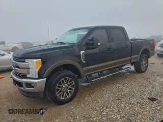 ✅ 2017 Ford F-250 Lariat • VIN: 1FT7W2BT6HEB40584 • Lot: 94524525. Wystawiony na Copart z przebiegiem 342 968 mil. Bezpłatny archiwum sprzedaży aukcyjnych z USA i szczegółowy raport historii pojazdu na DreamBid. Zdjęcie 1.