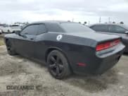 ✅ 2013 Dodge Challenger SXT Plus • VIN: 2C3CDYAG0DH605086 • Лот: 75988064. Опубликован ранее на Copart с пробегом 226 365 миль. Бесплатный доступ к архиву аукционных продаж из США и подробный отчёт об истории автомобиля на DreamBid. Изображение 2.